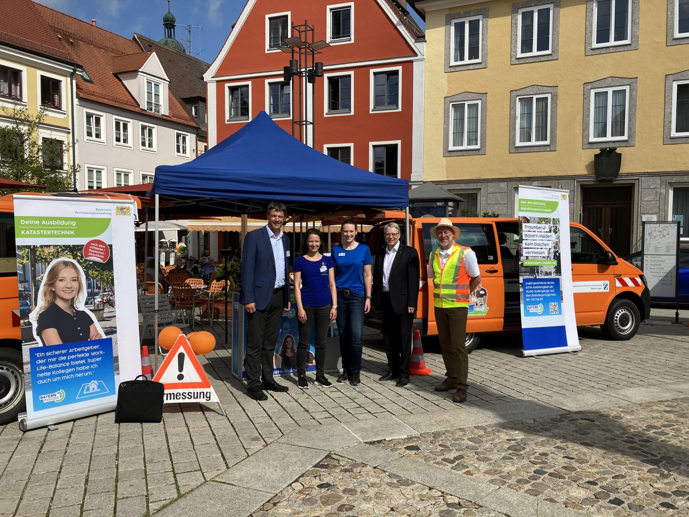 Gruppenfoto mit dem ersten Bürgermeister der Stadt Mindelheim, Dr. Stephan Winter